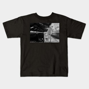 Platforms 2 and 3 Aylsham railway station Kids T-Shirt